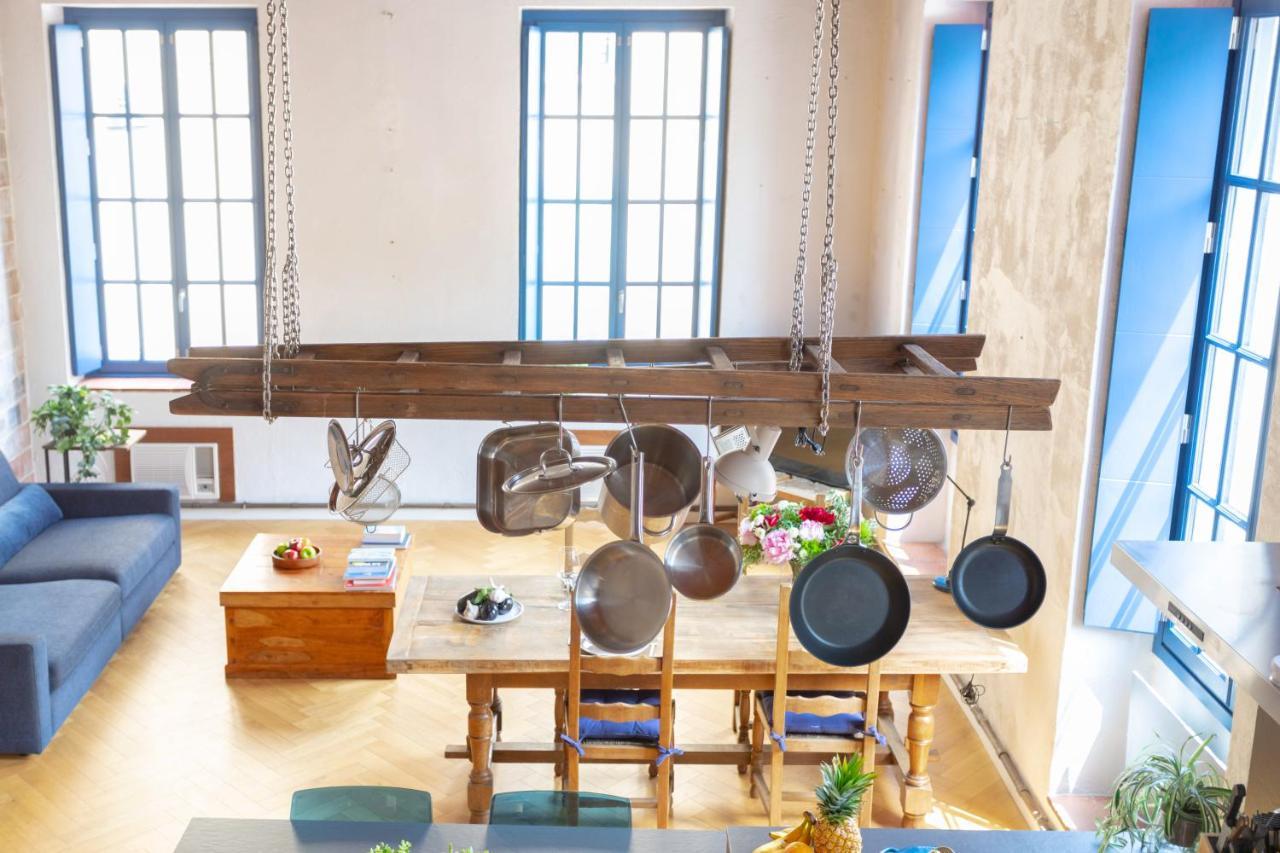 Sunny Stylish Spacious Loft In Old-Port Марсель Экстерьер фото